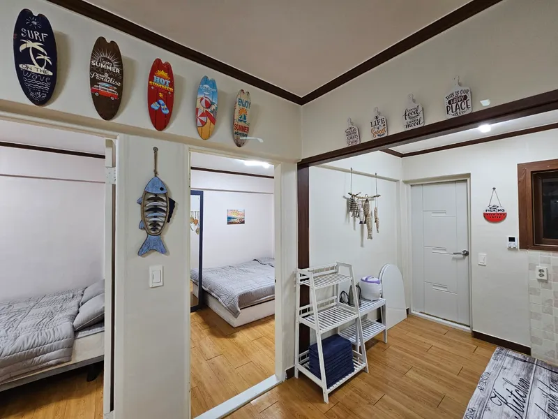 [Pohang] Just a short walk to Yeongildae Beach♡Parking Available♡ 6