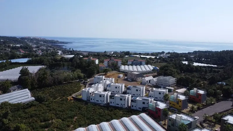 [Namwon, Seogwipo] A newly built two-story two-room detached house with an outdoor bathtub overlooking the rice fields on the 4th Olle Trail 8