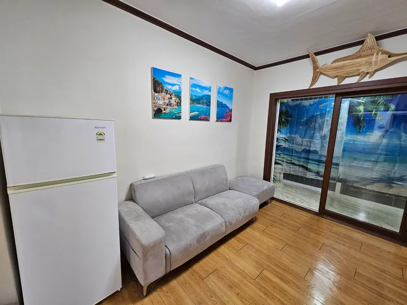 [Pohang] Just a short walk to Yeongildae Beach♡Parking Available♡ 21