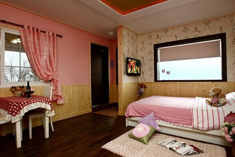 Cheongpyeong-myeon River-View One-Bedroom Cottage