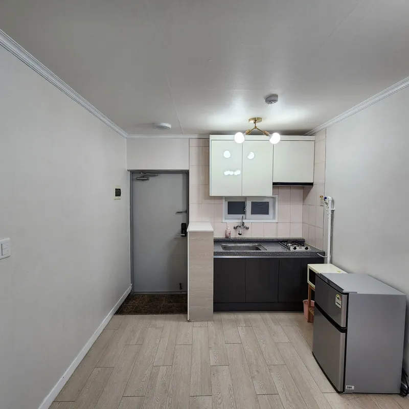 [Pohang] 5 minutes walk from Yeongildae Beach White Tone One Room #2nd Floor 3 3