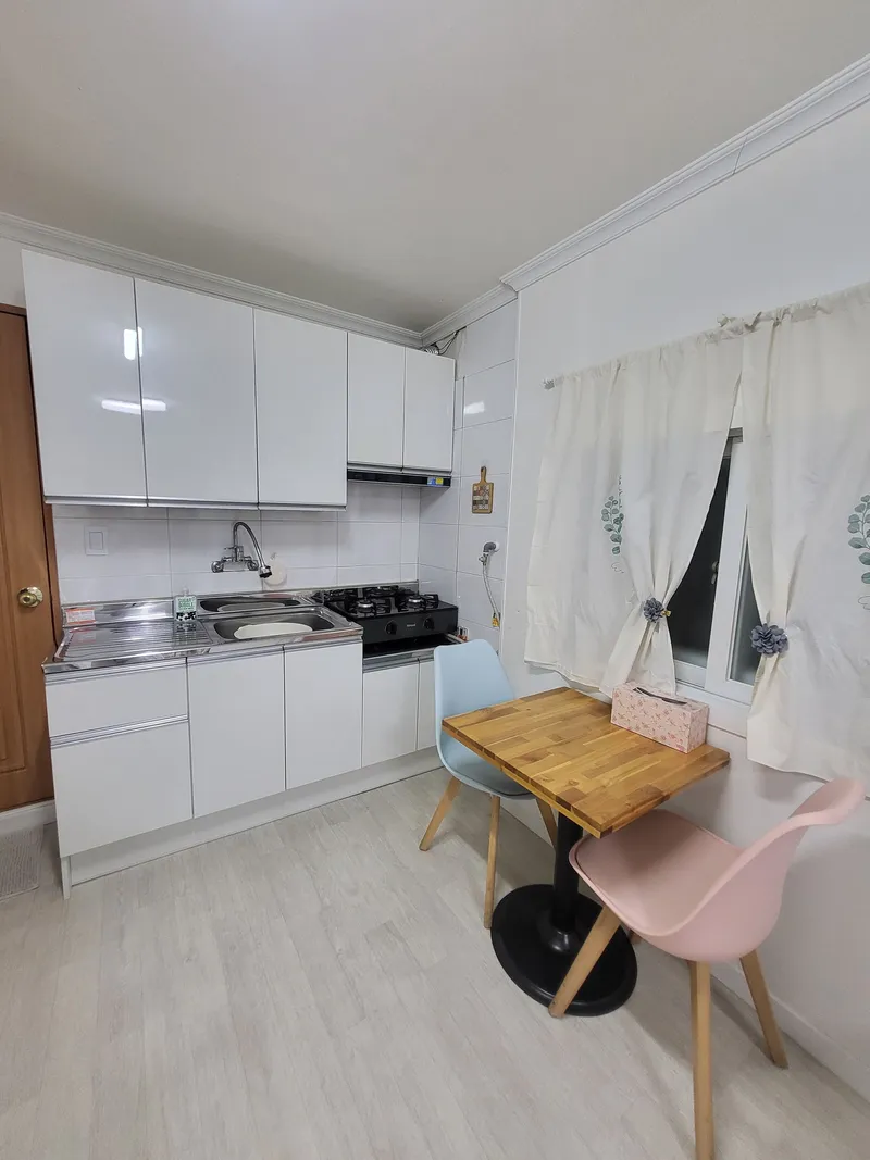 [Gangneung] Hot place Chodang #Near the sea #Good value for money Full option single room 1st floor 5