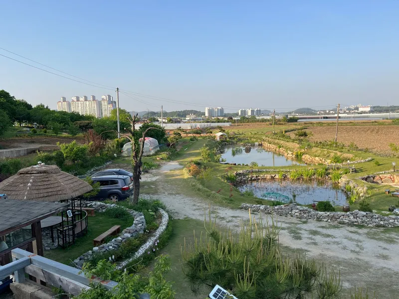 [Buyeo] Pond view farm stay where you can experience the countryside 27