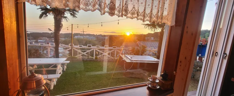 [Aewol, Jeju] Healing accommodation with sunrise and jacuzzi #Newly built accommodation Dalset 59