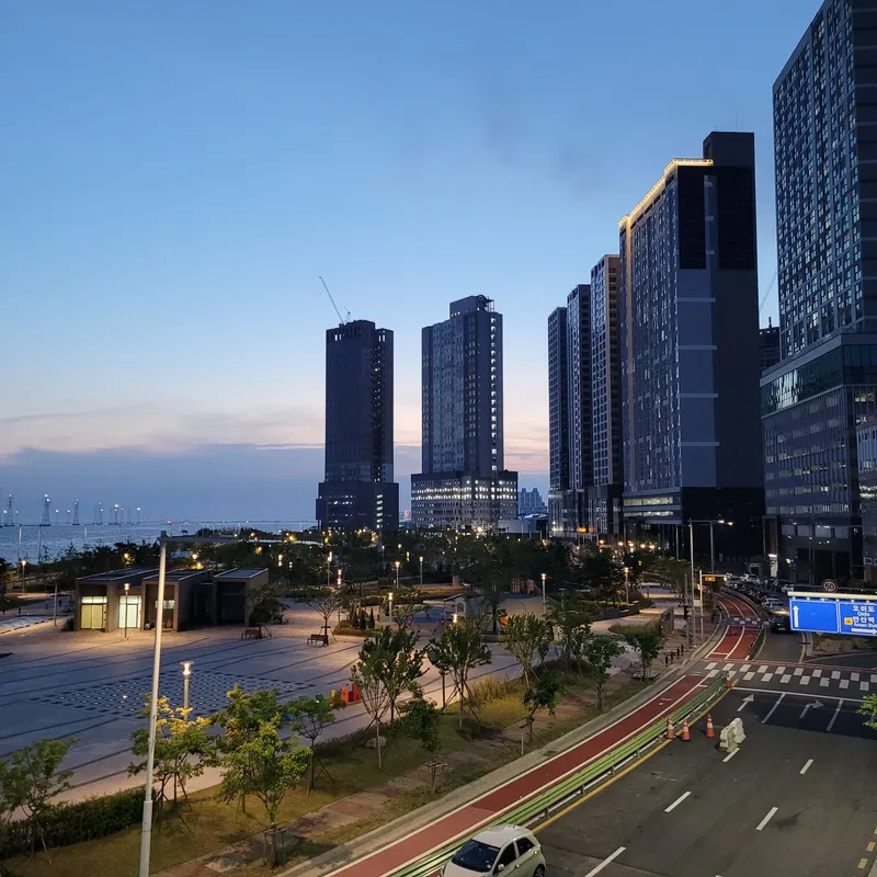 [Ansan] Open duplex ocean view officetel 21