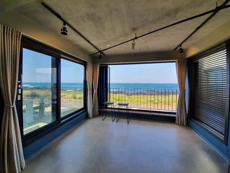 [Gujwa, Jeju] Hadobada Premium Full Ocean View Duplex Pension 4