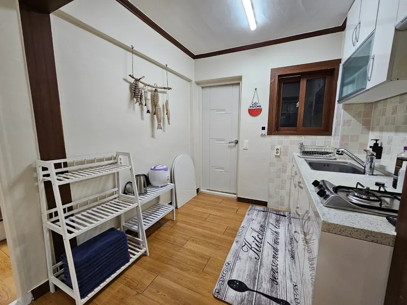 [Pohang] Just a short walk to Yeongildae Beach♡Parking Available♡ 15