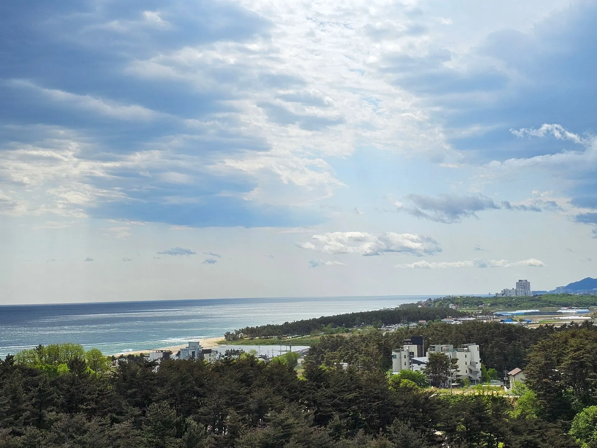 Yeongok-myeon Ocean View Three-Bedroom Apartment