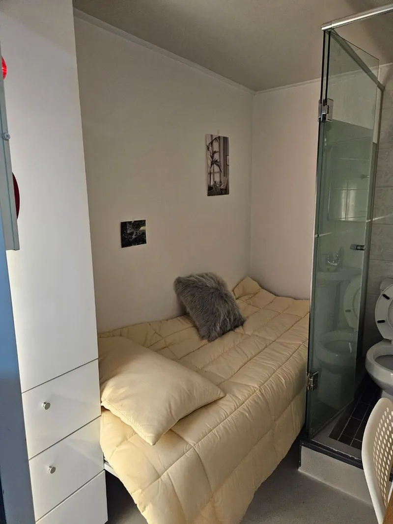 [Seodaemun, Seoul] Shinchon Station / Ewha Station / White Tone / Free Dryer / Remodeled One Room Tel 4