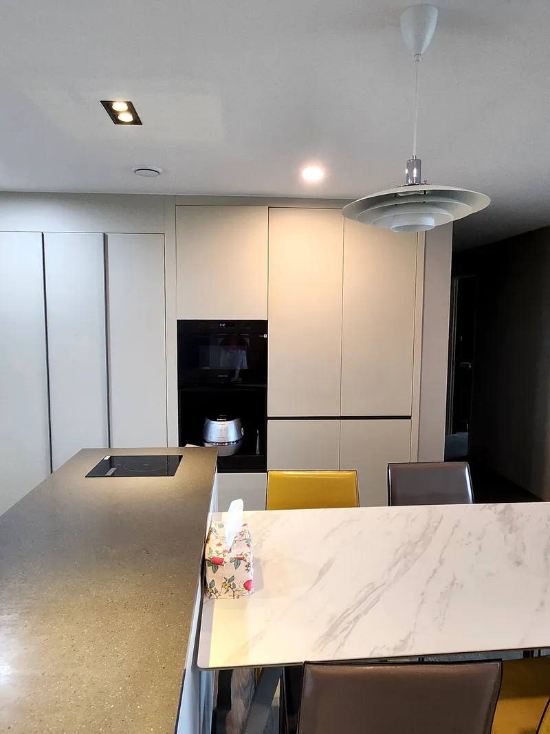 [Ara 1-dong, Jeju] 3 newly built, fully-furnished, stylish apartment with a view of the distant sea and forest area 4