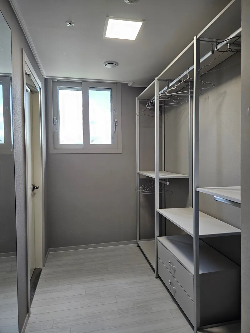 [Gangneung] High-rise ocean view three-room apartment with a view of the ocean #Ocean view 4