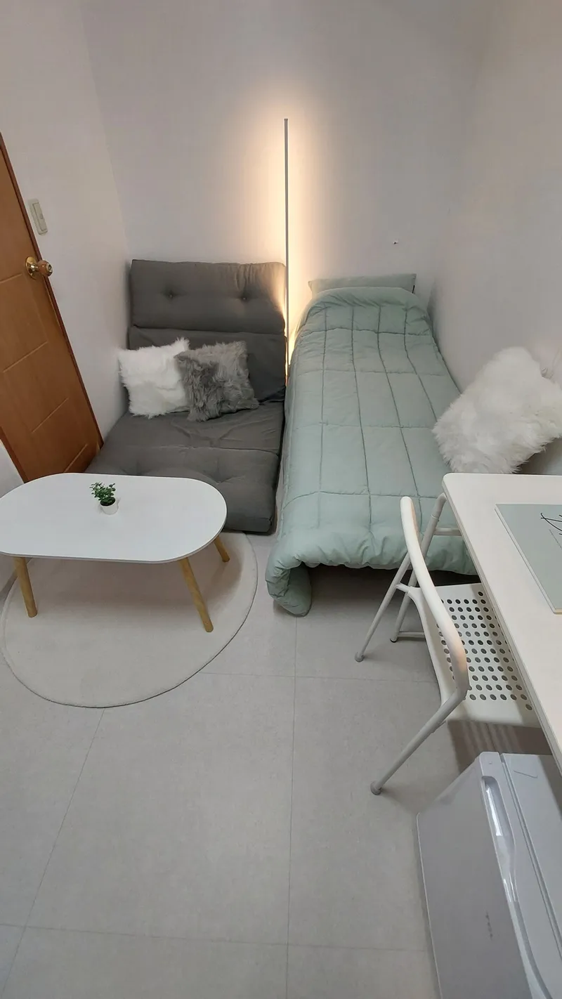 [Seongbuk, Seoul] Seongbuk Seokgwan Spacious and Cozy / Free Dryer / White-Tone Goshi-tel / Men Only 9