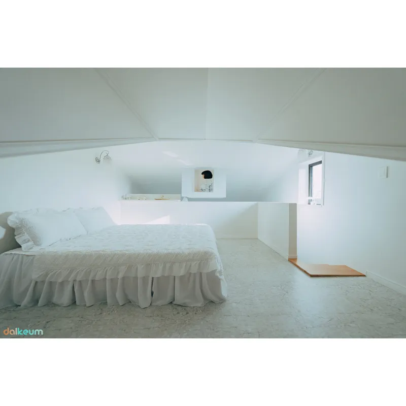 [제주 조천] 13평 복층원룸 스테이 #감귤밭뷰 #화이트룸 (공과금포함) 27