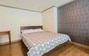 Seorak-myeon Riverfront Duplex Cottage