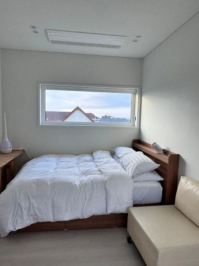 [Oedo 1-dong, Jeju][Jeju Oedo] Newly built two-story house with a swimming pool 22