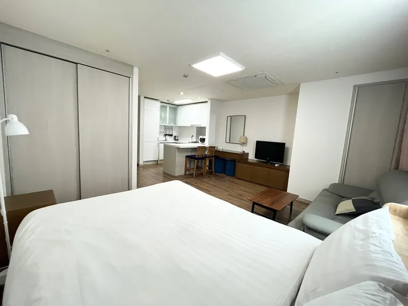 [Jung-gu, Seoul] A comfortable space just a 1-minute walk from Seodaemun Station. 4