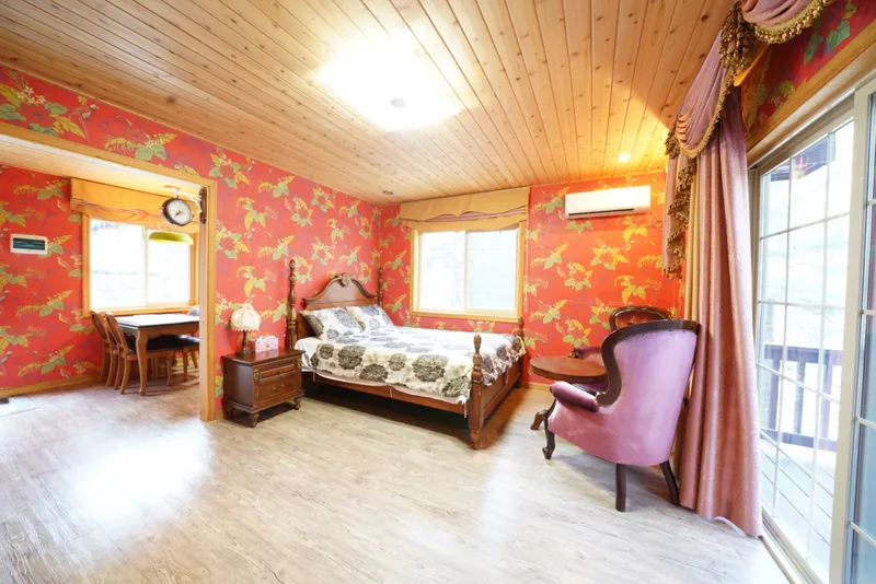 [Yangyang] Pension with a stream flowing in Micheongol Natural Recreation Forest #Rose Night 6