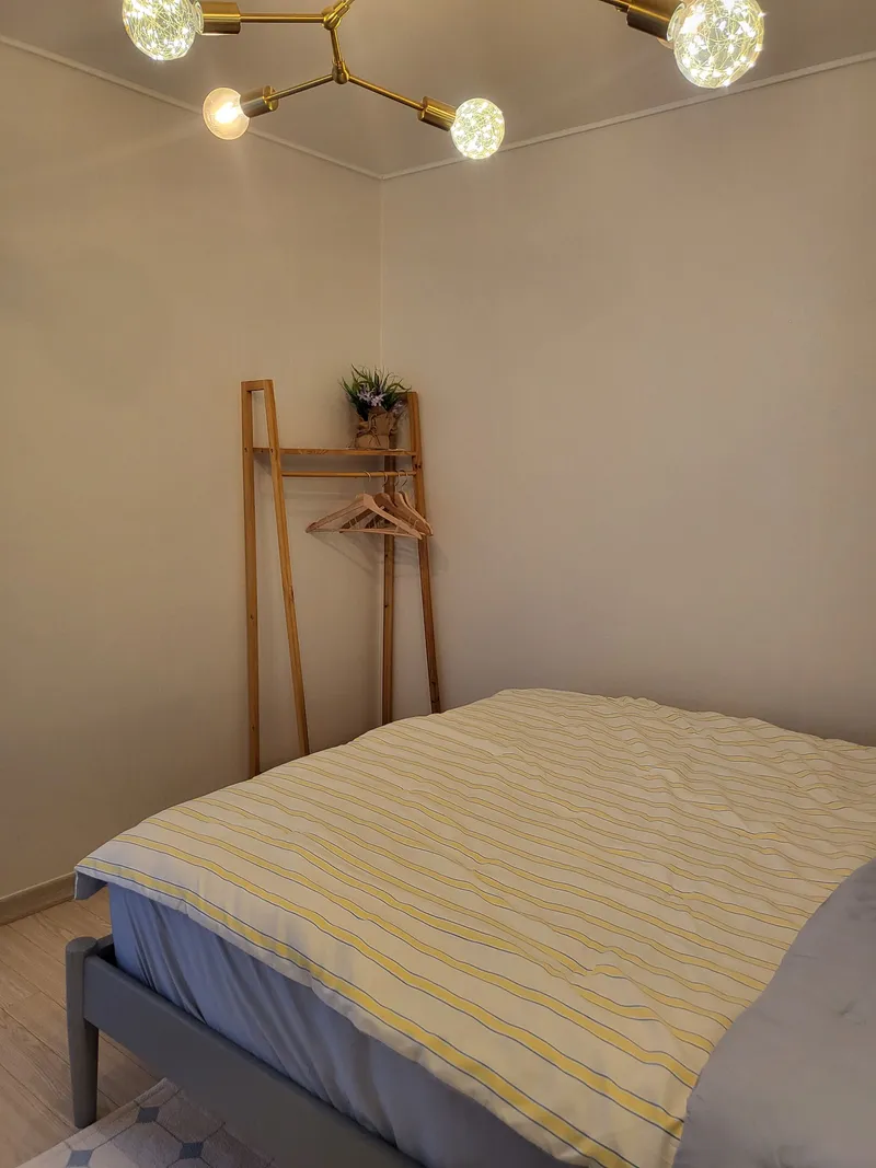 [Songpa, Seoul] 2 minutes walk from Songpanaru Station on Line 9, very close to the station 15