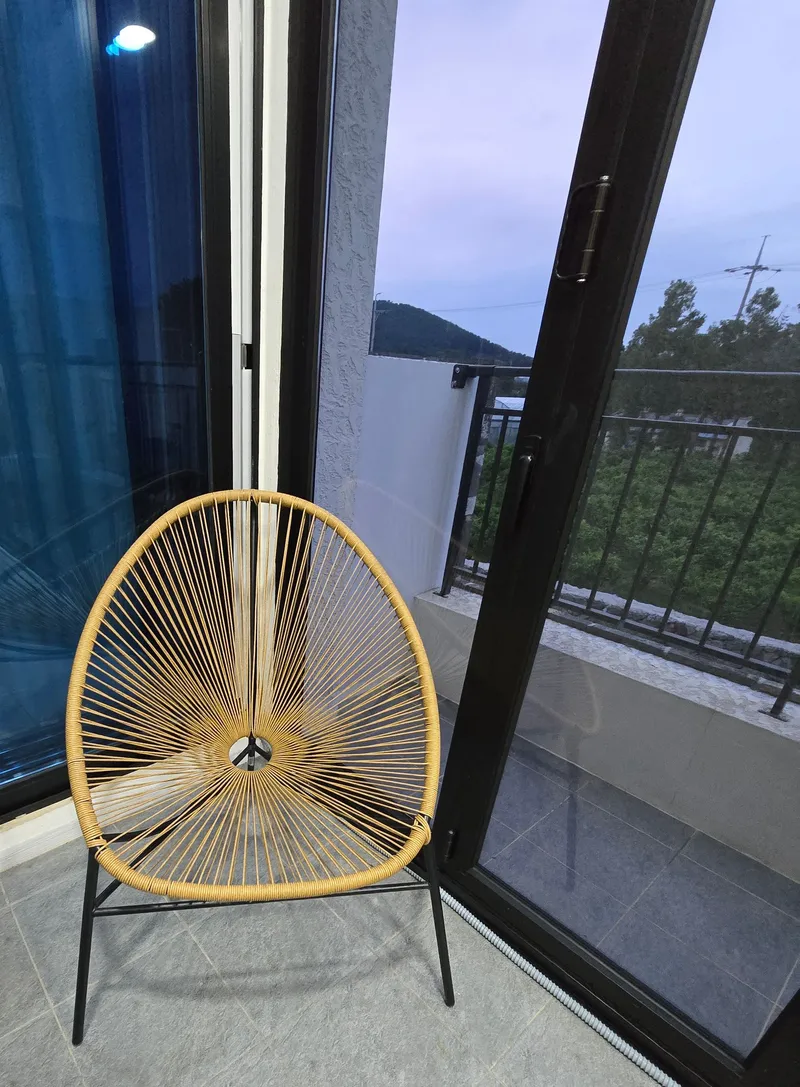 [Namwon, Seogwipo] A newly built two-story two-room detached house with an outdoor bathtub overlooking the rice fields on the 4th Olle Trail 30