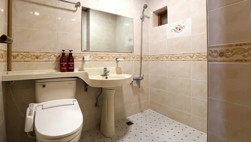 [Beophwan-dong, Seogwipo] Junior Suite A, a pension with a view of the ocean right next to the World Cup Stadium 4
