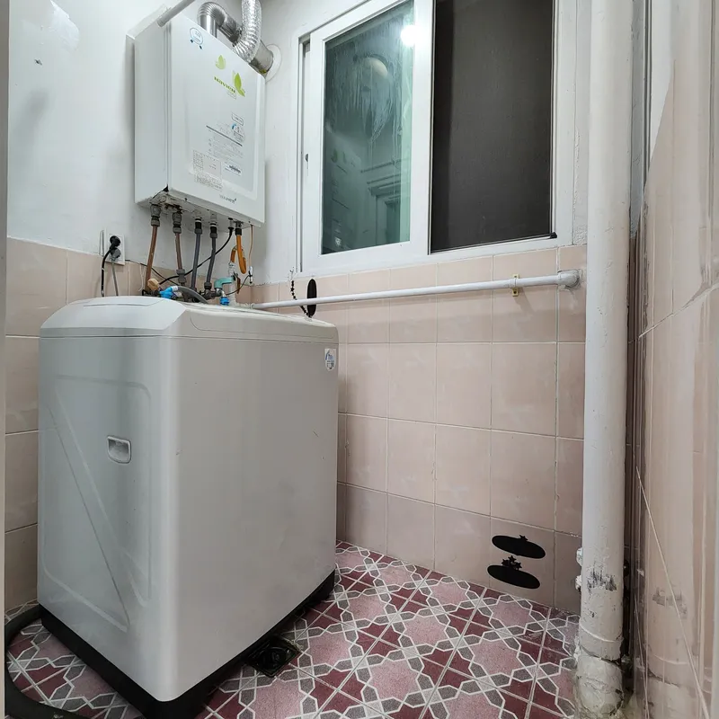 [Pohang] 5 minutes walk from Yeongildae Beach, White Tone One Room #2nd Floor, Unit 4 5