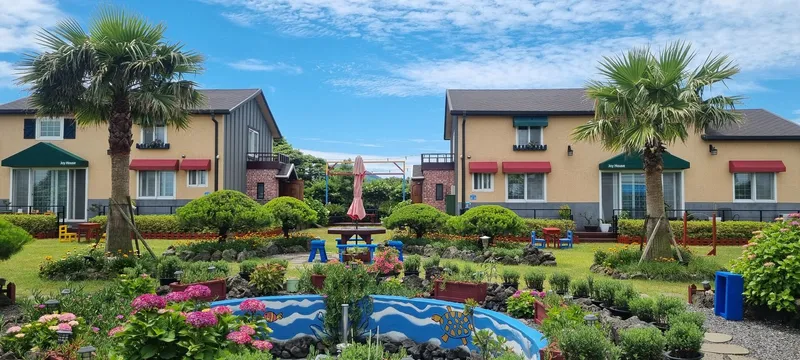 [Gujwa, Jeju] European-style accommodation, pet-friendly one-room duplex Blue Jeju #Large dogs allowed 28