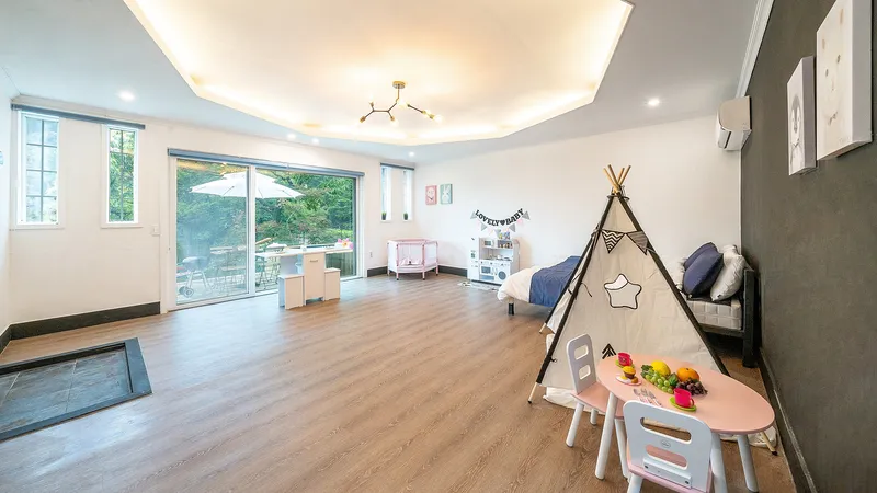 [Gapyeong] Dog-friendly pension with private terrace and private pool #Cream1 3