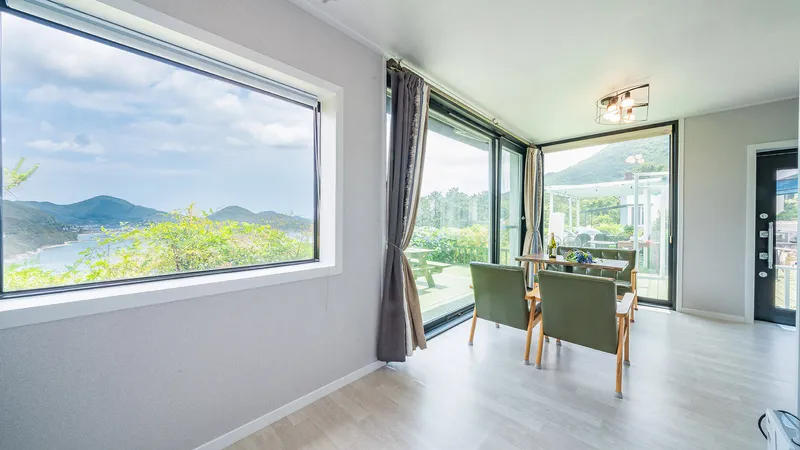 [경남 거제] 오션뷰, 넓은정원이 있는 별장, 전원주택 # 금빛 2