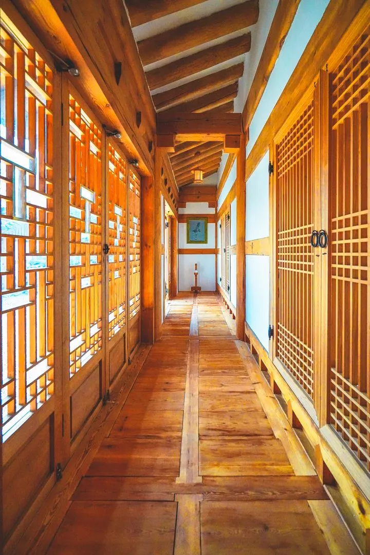 [Ulju, Ulsan] A detached Hanok with a mountain view, lawn, and private tea room 25