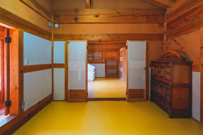 [Ulju, Ulsan] A detached Hanok with a mountain view, lawn, and private tea room 24