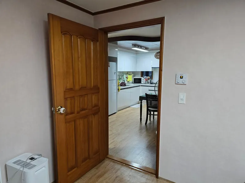 [Seongsan, Seogwipo][Seogwipo Shinsan] Accommodation with no utility bills and vehicle provided 200m from the beach 11