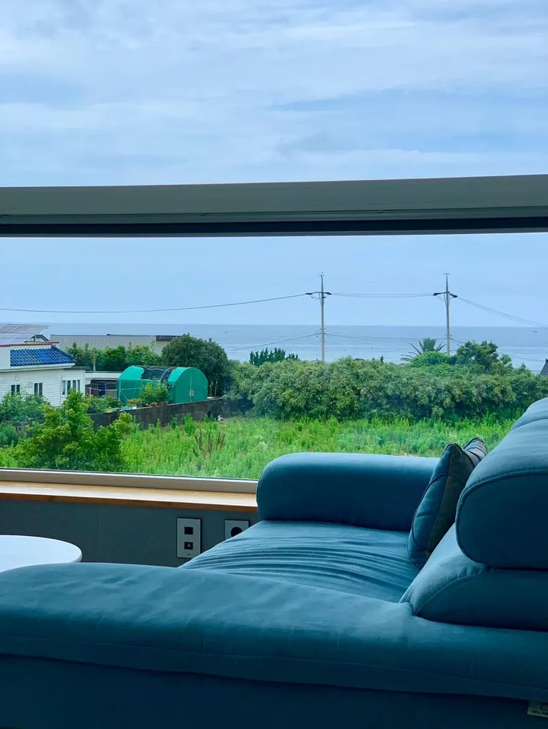 [제주 애월][애월하귀]위치 최강 바다뷰 독채 투룸 바다초입 도심인프라 인접 배민가능 64