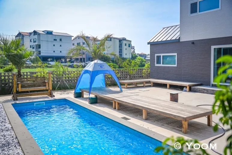 [Oedo 1-dong, Jeju][Jeju Oedo] Newly built two-story house with a swimming pool 15