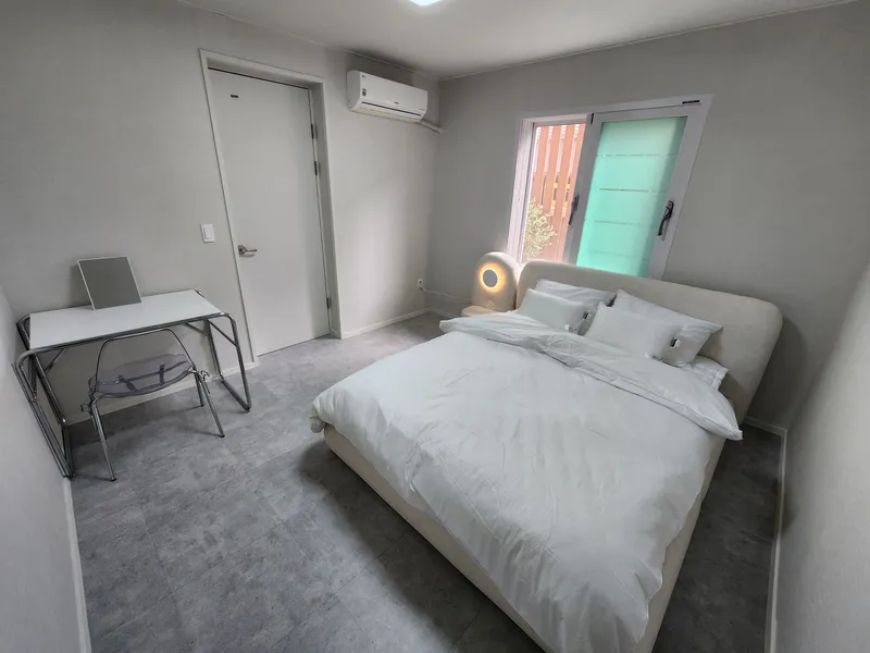 [Pohang] Accommodation near Songdo Beach, Jukdo Market, 1st floor 8