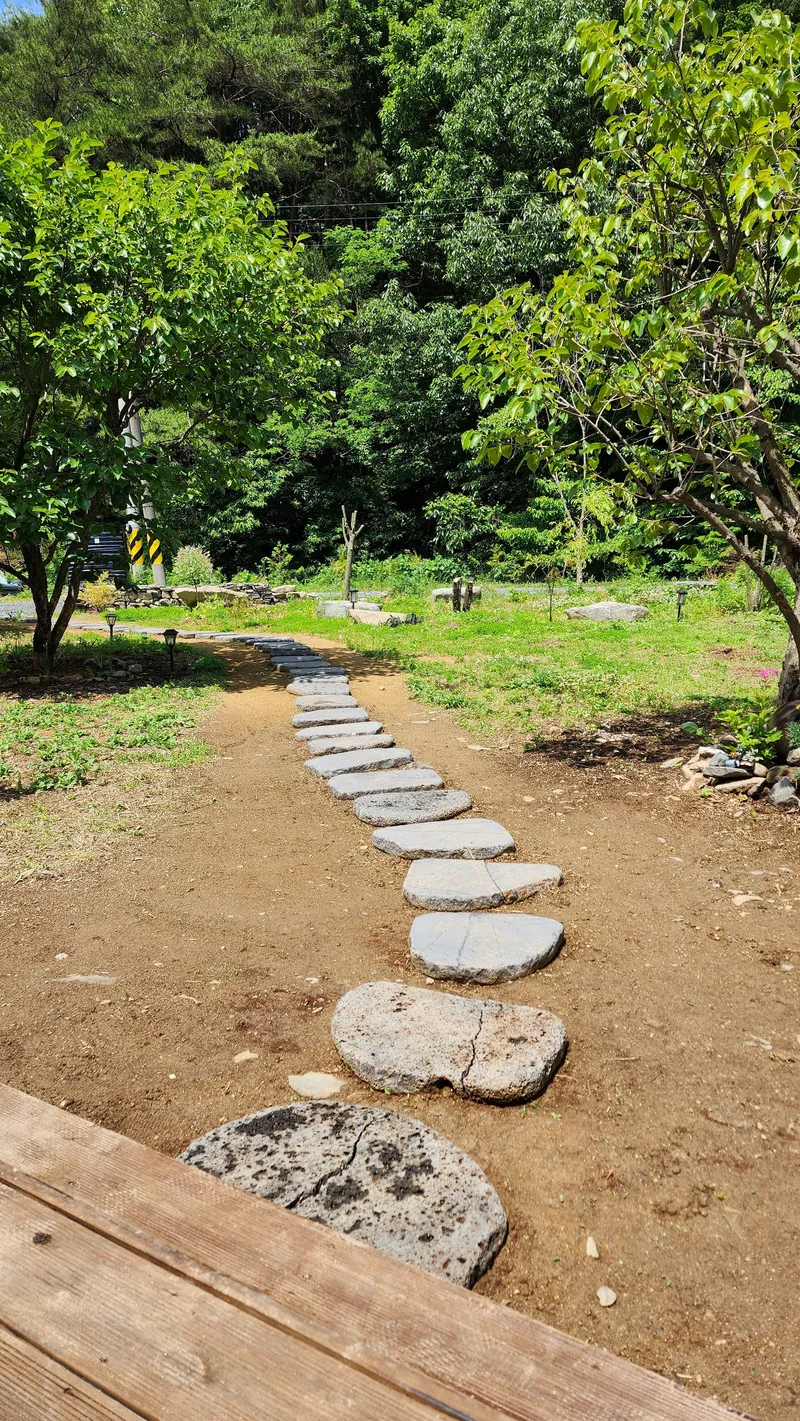 [Buyeo] Buyeo, South Chungcheong Province: Countryside Duplex Guesthouse #Forest #Duplex #Yard #Valley #HealingFarm 14