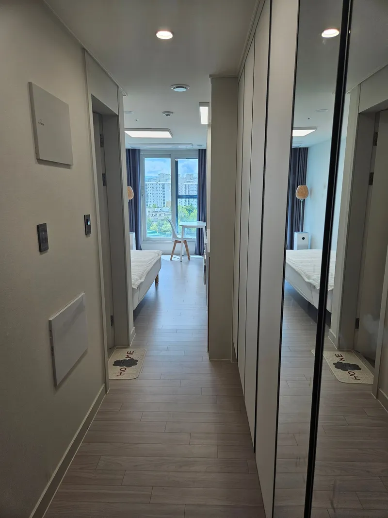 [Songpa, Seoul] Newly built apartment with full optional parking available 4