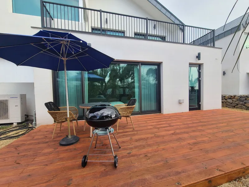 [Namwon, Seogwipo] D4 120 pyeong land, 43 pyeong duplex, single-family house newly opened 33