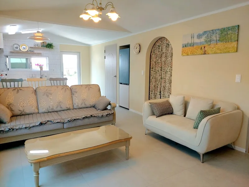[Tongyeong] # Private, spacious, emotional detached house # Mountain and sea leisure activities # Yard fishing 16