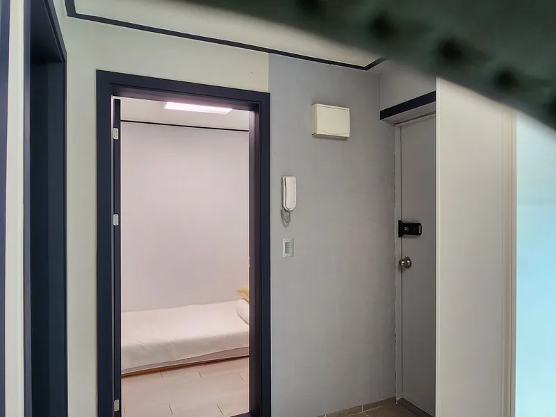 [Gangnam, Seoul] Super special price ShinnonhyeonㆍEonju Station Two Room B 201 11