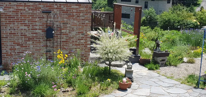 [Yangpyeong] Three-sided Mountain View, 10 minutes by car to Yangpyeong Station, detached one-room independent house 85