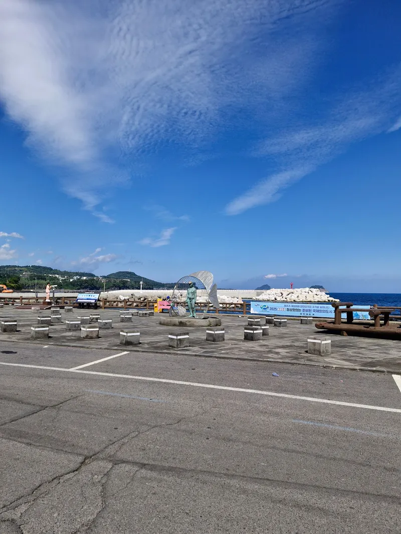 [Beophwan-dong, Seogwipo] Beophwan Port is in front of me (1 minute walk from Beophwan Maksuk) 33