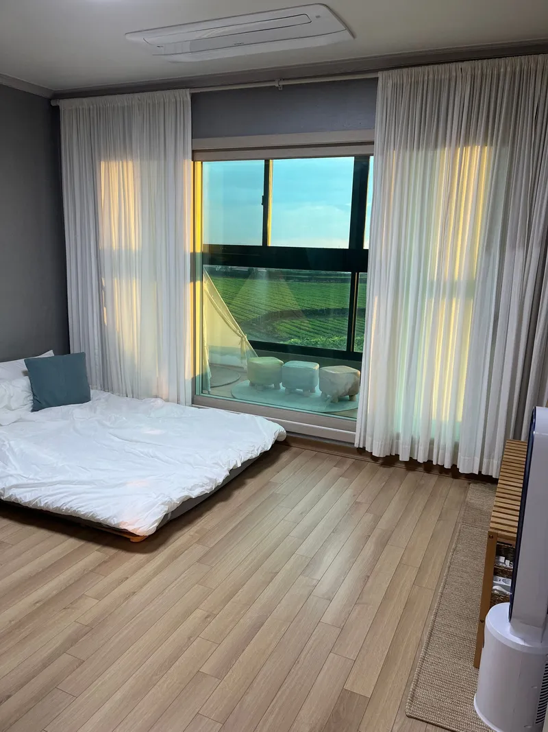 [제주 구좌][제주 세화] #마당있는 복층 독채#사계절 온수 자쿠지#먼바다뷰 15