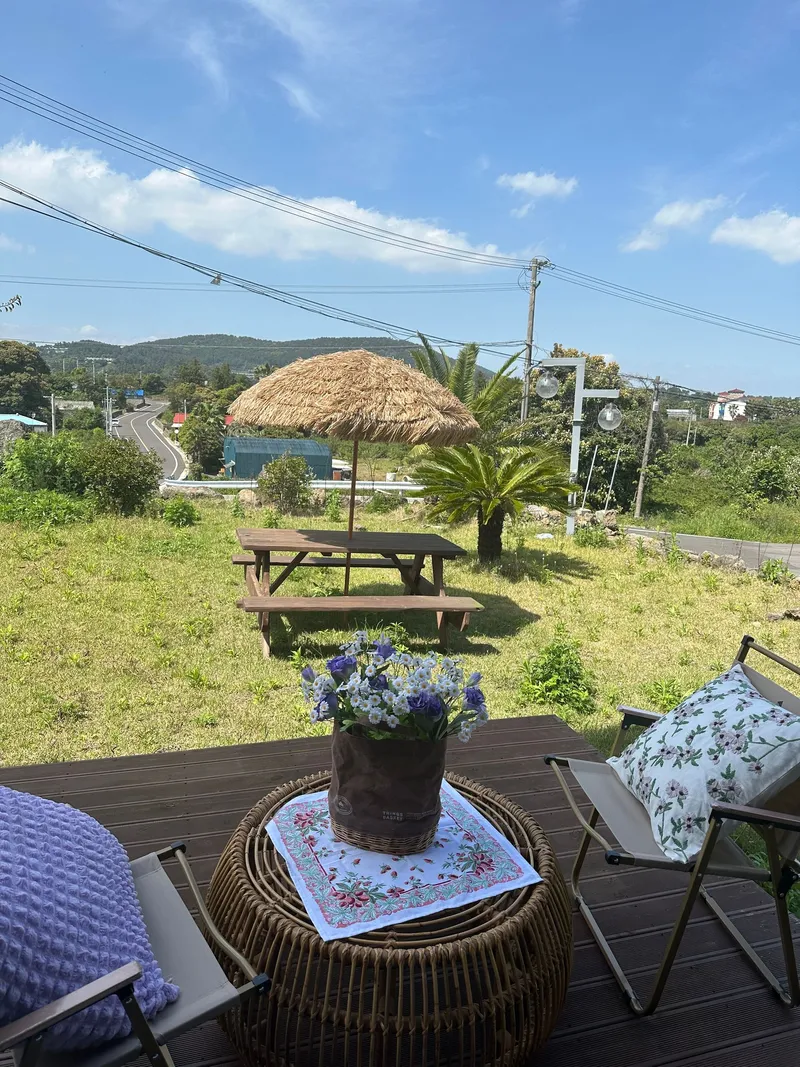 [Namwon, Seogwipo] Seogwipo Namwon Pyeoseon Sea 10 minutes Dog-friendly independent pool villa 25