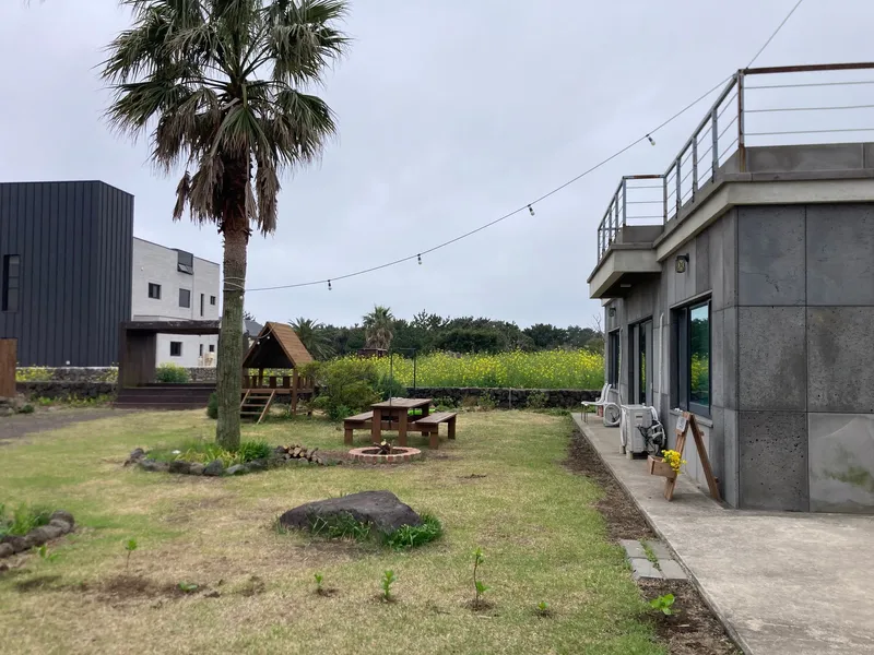 [Pyoseon, Seogwipo] A quiet, independent house in a rural village 5 minutes on foot from the coastal road 19
