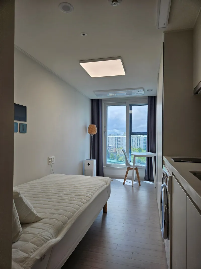 [Songpa, Seoul] Newly built apartment with full optional parking available 2