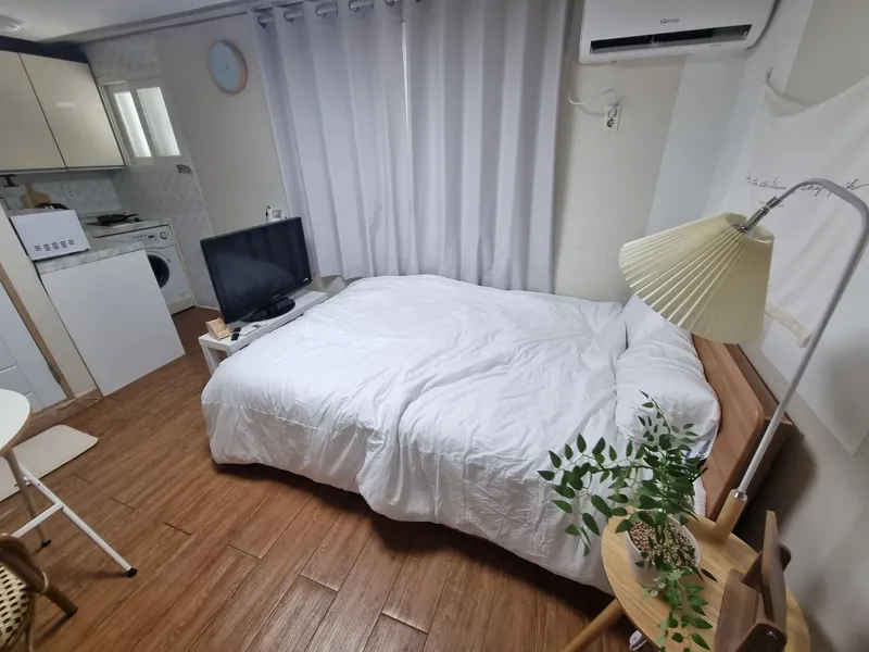 [서울 관악] A 낙성대 위치 가성비 풀옵션 호텔식 침구, OTT,세탁기 17
