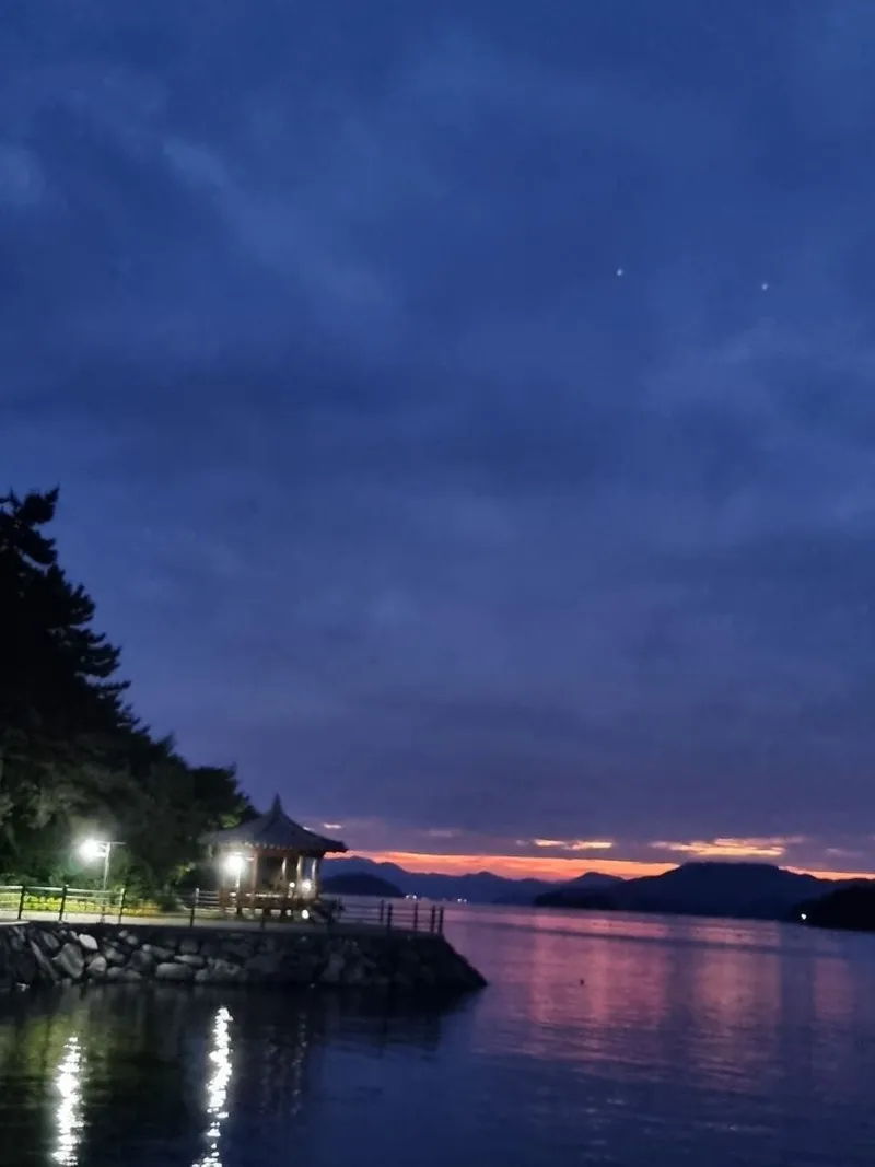 [Tongyeong] # Private, spacious, emotional detached house # Mountain and sea leisure activities # Yard fishing 43