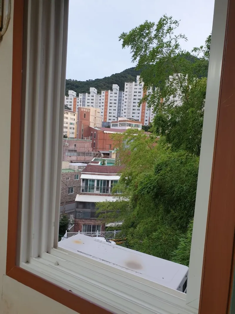 [Suyeong, Busan] Ace 3rd floor, 3rd unit, one-room apartment, 4 minutes from Baesan Station 40