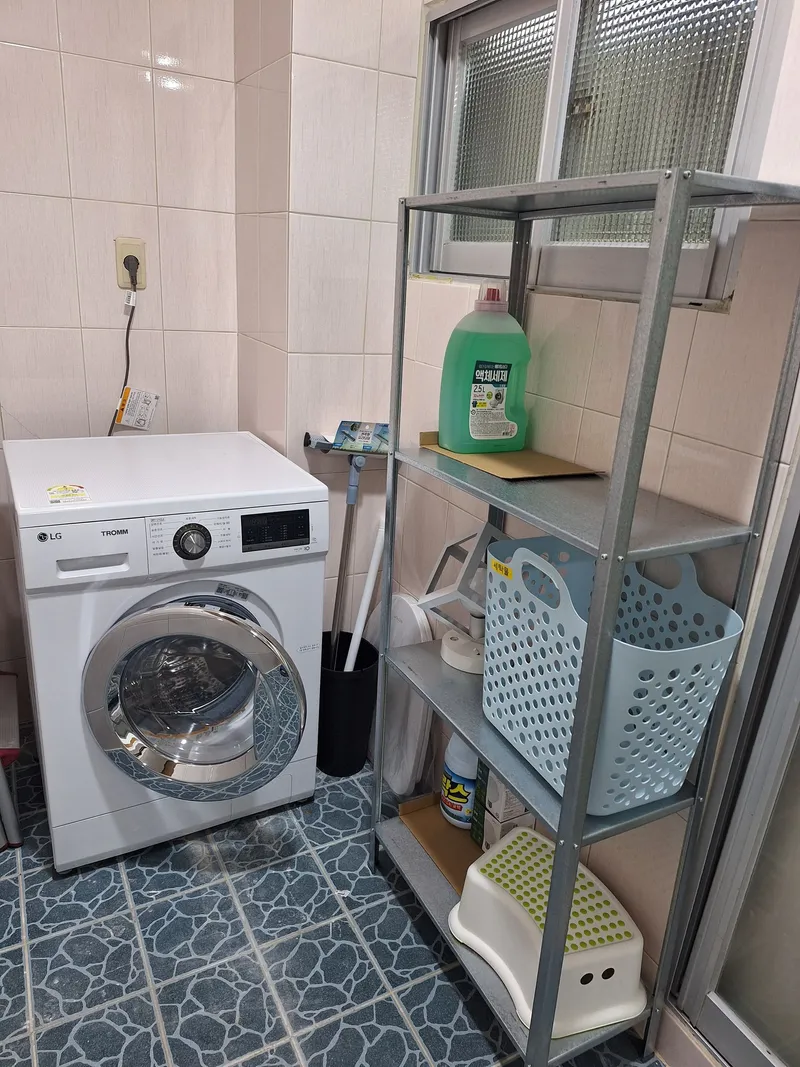 [Namwon, Seogwipo] 32 pyeong 3-room apartment in Shinsang Namwon near Soesogak Beach 48