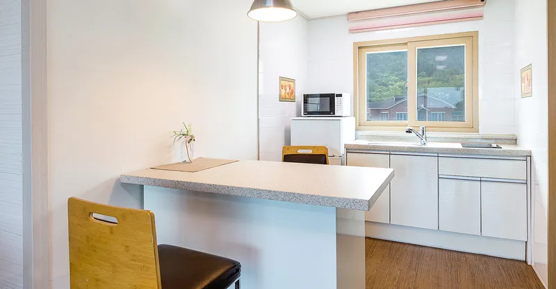 [Geoje] Hakdong One Month Living Ocean View Duplex A Building 301 8